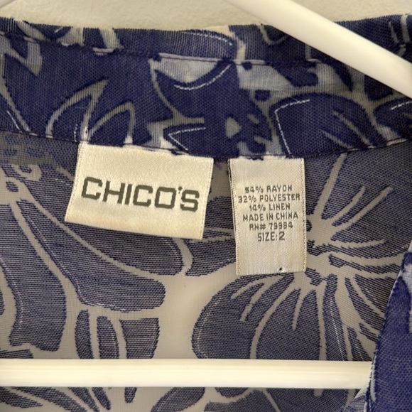 Chico's Blue Rayon Linen Blend Floral Sheer Blouse size 2(L/XL) - Picture 2 of 6